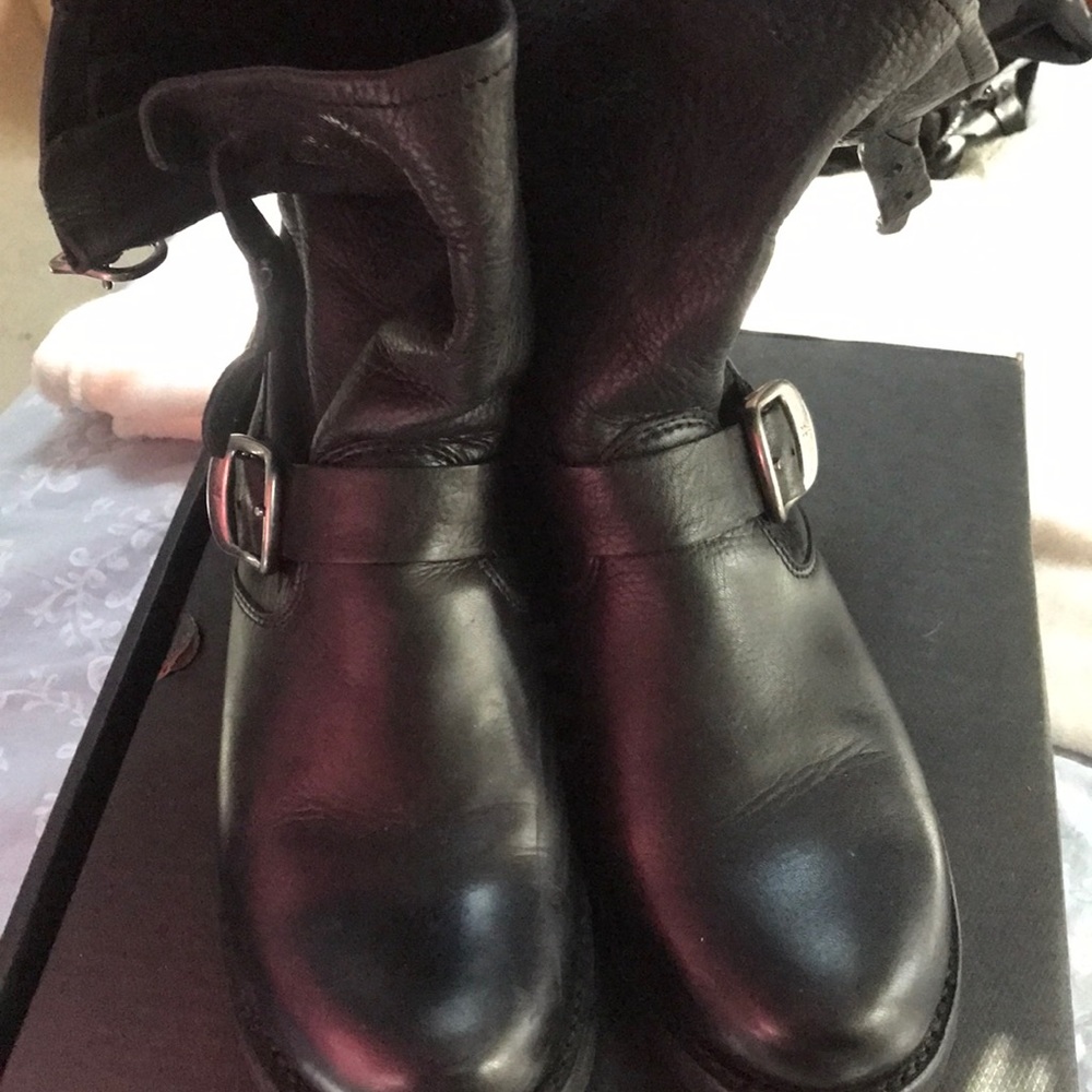 Frye Veronica Short Boot